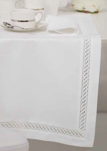 Скатерть Blumarine CONTESSA 180х300 цвет 04 white белая Артикул: 94840 DolceNoce фото 4