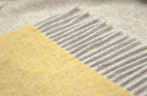 Плед Biederlack DARK VELVET (809599) yellow-creme 130х170 Артикул: 79254 DolceNoce фото 4