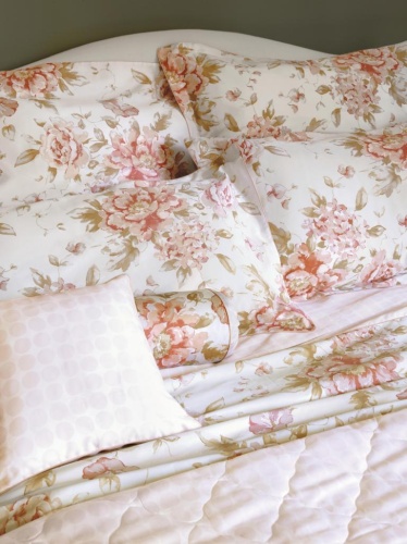 Покрывало Laura Ashley RIVENHAM SHELL (v.1-17505) 150х200 розовое Англия Артикул: 85518 DolceNoce фото 2 Покрывало Laura Ashley RIVENHAM SHELL (v.1-17505) 150х200 розовое Артикул: 85518 DolceNoce фото 2