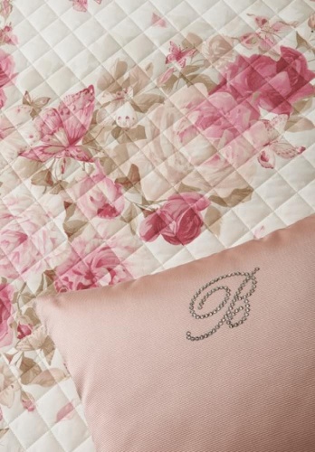 Покрывало Blumarine BUTTERFLY`S 270x270 розовое Италия Артикул: 94239 DolceNoce фото 4 Покрывало Blumarine BUTTERFLY`S 270x270 розовое Артикул: 94239 DolceNoce фото 4