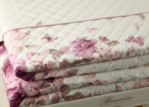 Покрывало Blumarine BUTTERFLY`S 270x270 розовое Италия Артикул: 94239 DolceNoce фото 5 Покрывало Blumarine BUTTERFLY`S 270x270 розовое Артикул: 94239 DolceNoce фото 5