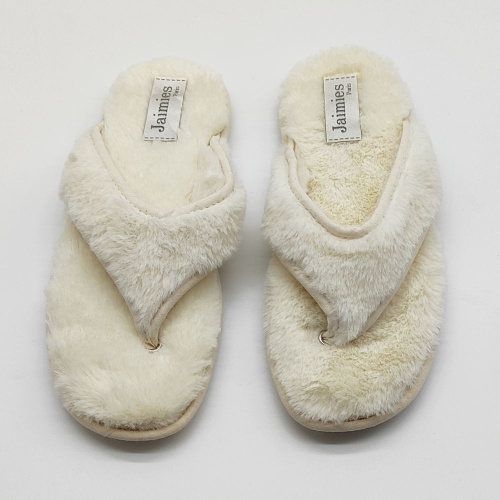 Тапочки Jaimies MEGEVE tong ivory молочные Тапочки Jaimies MEGEVE tong ivory молочные