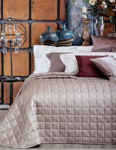 Покрывало Svad Dondi LAGUNA 270x270 18 castagna кофейное Артикул: 94188 DolceNoce