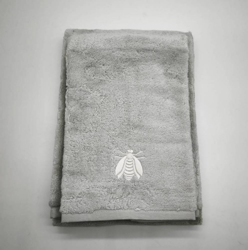 Набор полотенец Mastro Raphael BATH ESSENTIAL API 9A pearl grey 40x60+60х110 Артикул: 76623 DolceNoce