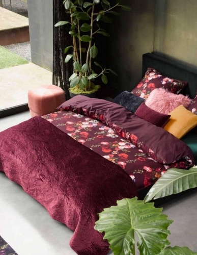 Покрывало Essenza ROEBY BURGUNDY 270х265 бордовое Артикул: 82497 DolceNoce