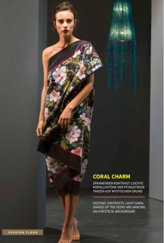 Набор полотенец Feiler CORAL CHARM 213/135 graphit/cerise (графит/светло-вишневый) Артикул: 85849 DolceNoce фото 4